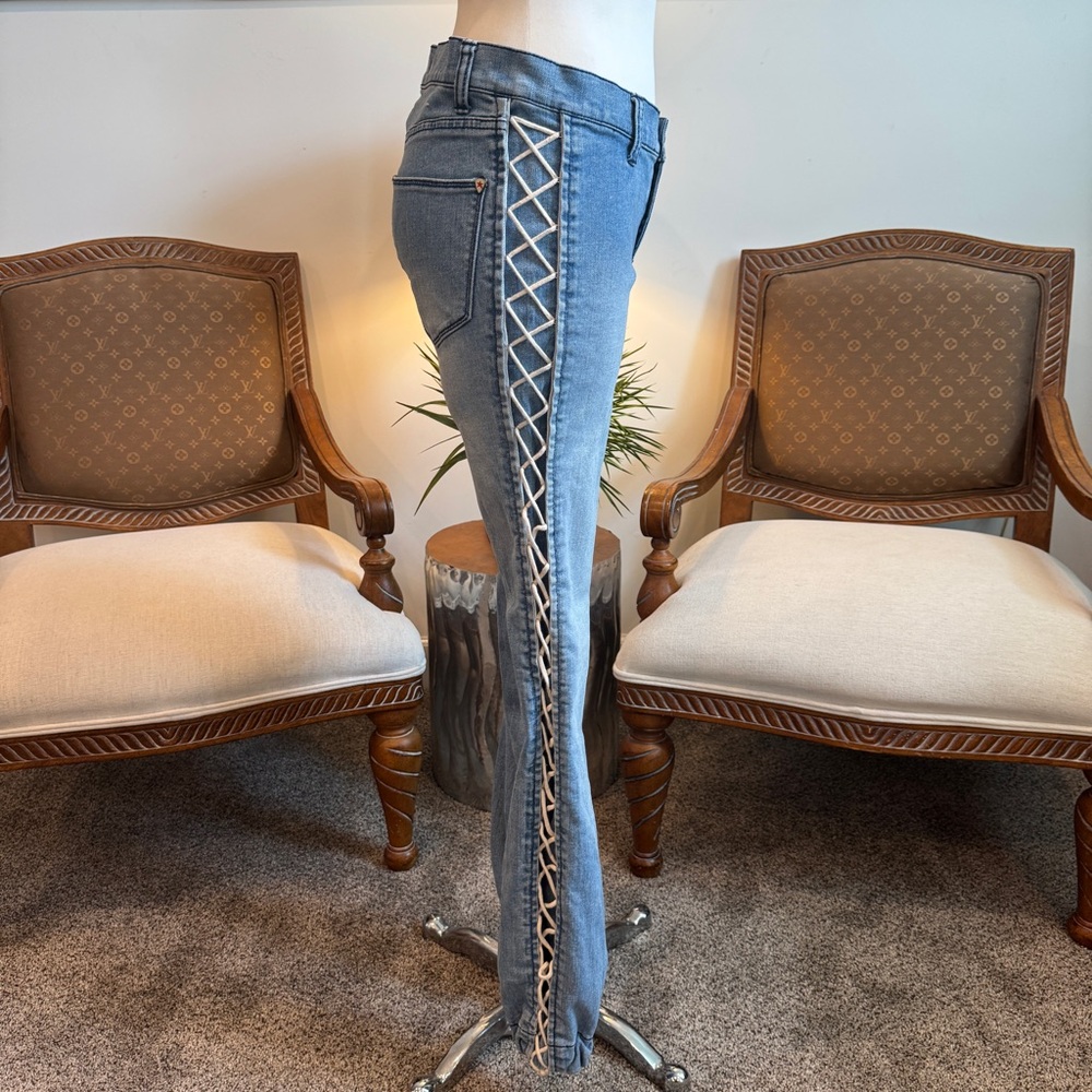 VTG 00s Y2K Women's Blue Lace-Up Jeans, Punk Grunge Boho Vibes, Size 8/10 - Picture 4 of 12